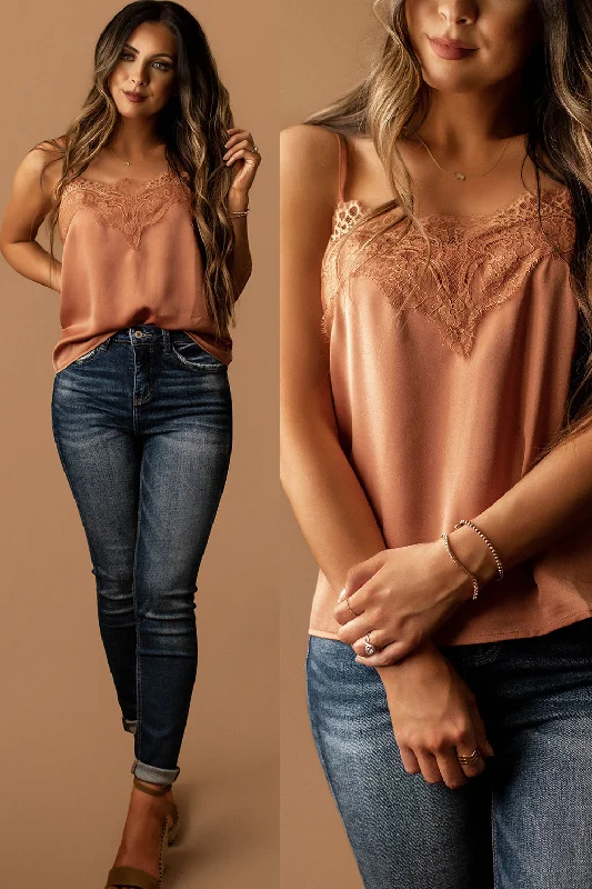 Love On The Weekend Lace Trim Cami (Sienna Rose)