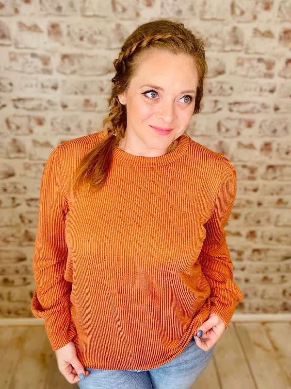 Round Neck Ribbed Solid Sweater